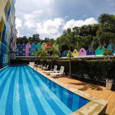 Holland Resort Phuket Buitenkant foto