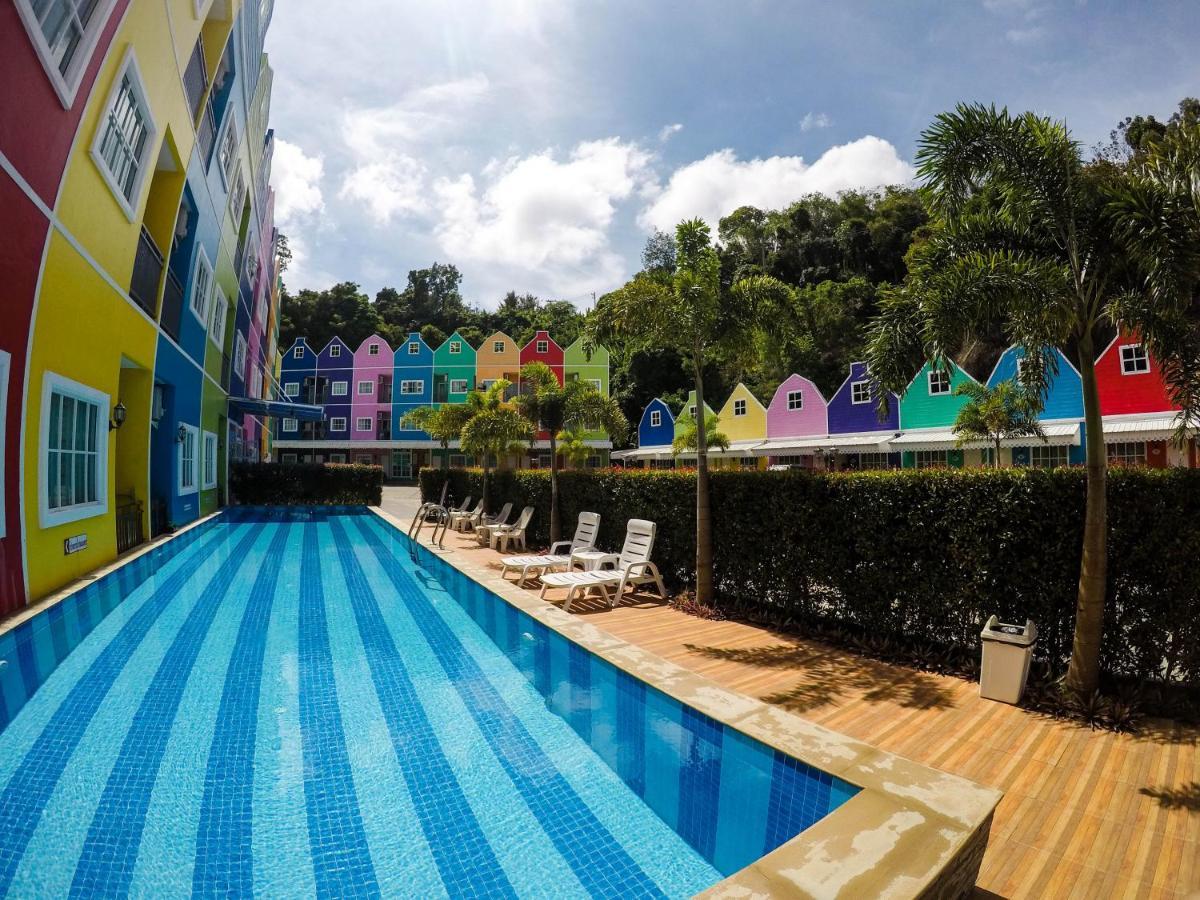 Holland Resort Phuket Buitenkant foto