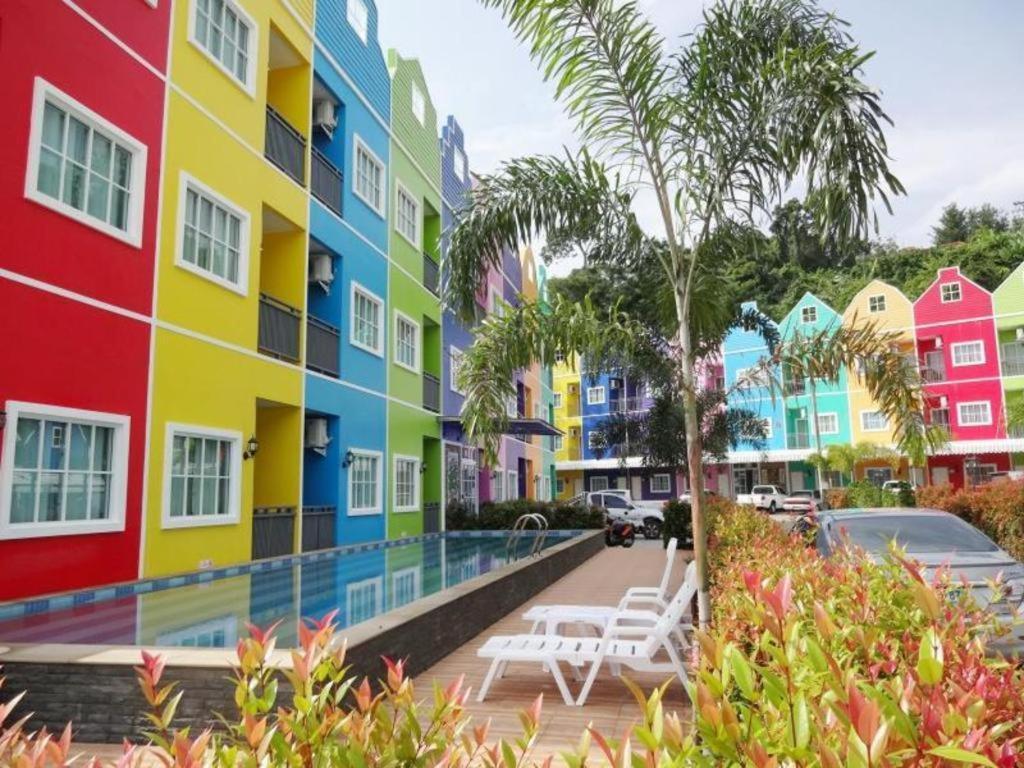 Holland Resort Phuket Buitenkant foto