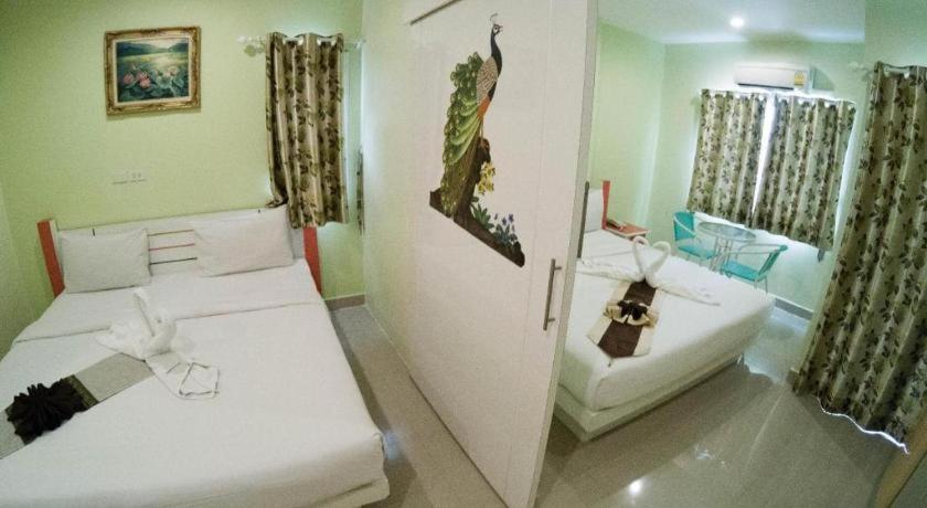 Holland Resort Phuket Buitenkant foto