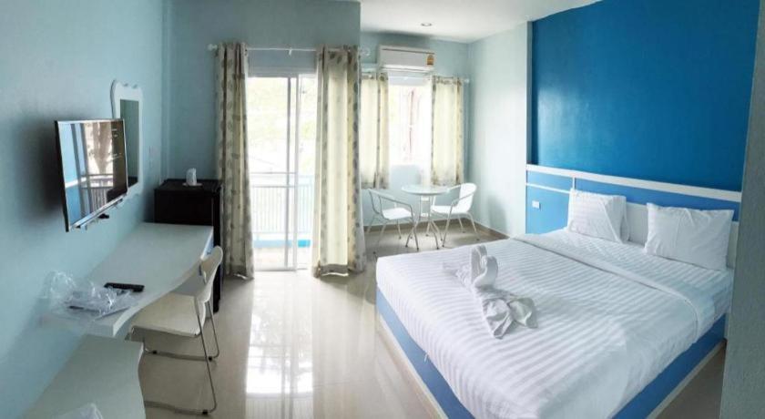 Holland Resort Phuket Buitenkant foto